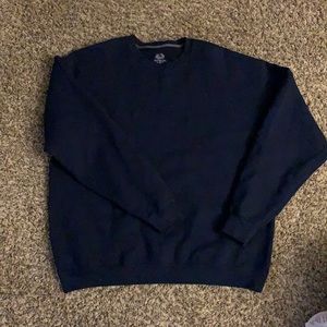 Navy blue fruit of the loom sweater